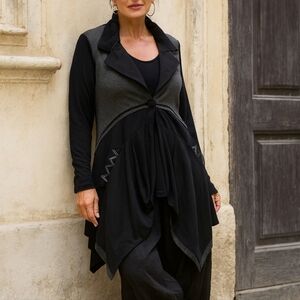 Joseph Ribkoff Abstract Cardigan Size 8 Lagenlook Artsy Asymmetrical Top Jacket